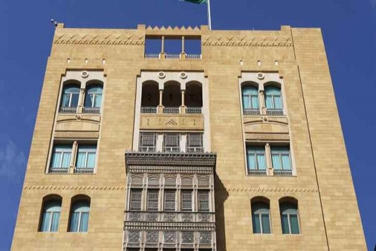 مخالف سعودی، سفارت عربستان در بیروت را تهدید به حمله کرد