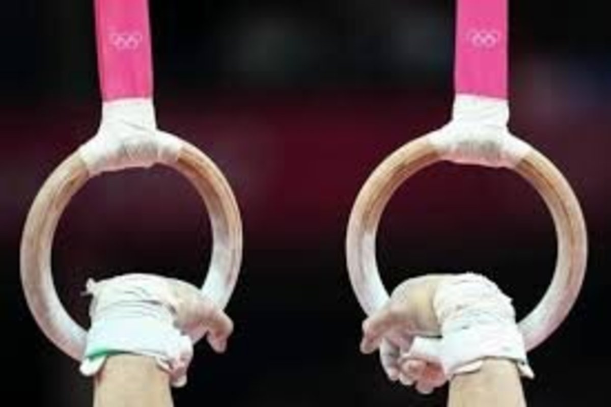 بحث تعلیق ژیمناستیک مطرح نیست/ اینچه درگاهی بزودی ایمیل را پس می‌دهد!