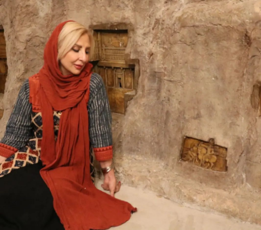سکوت پر از فریاد مرجانه گلچین سکوت پر از فریاد مرجانه گلچین