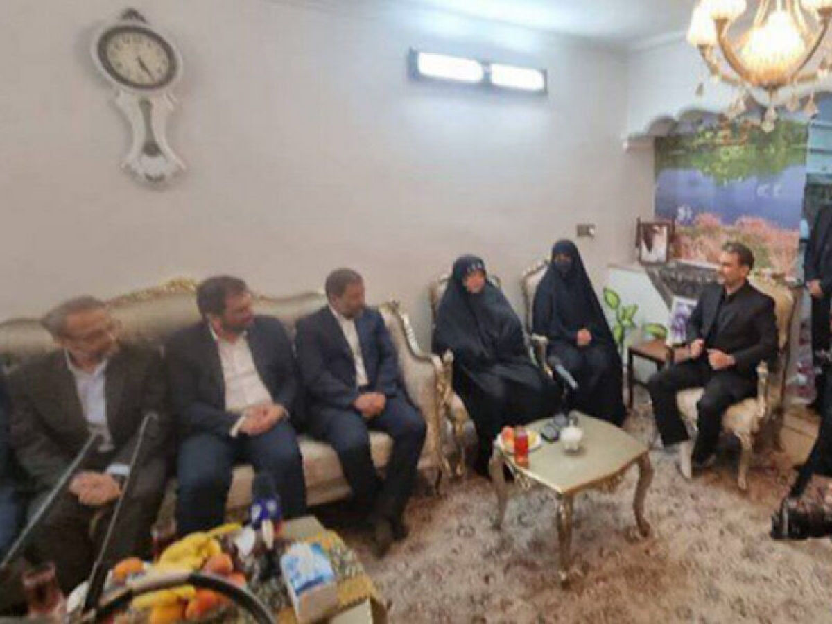 اجرای حکم قضایی عذرخواهی مسوولان از خانواده دانش آموز مقتول مشهدی