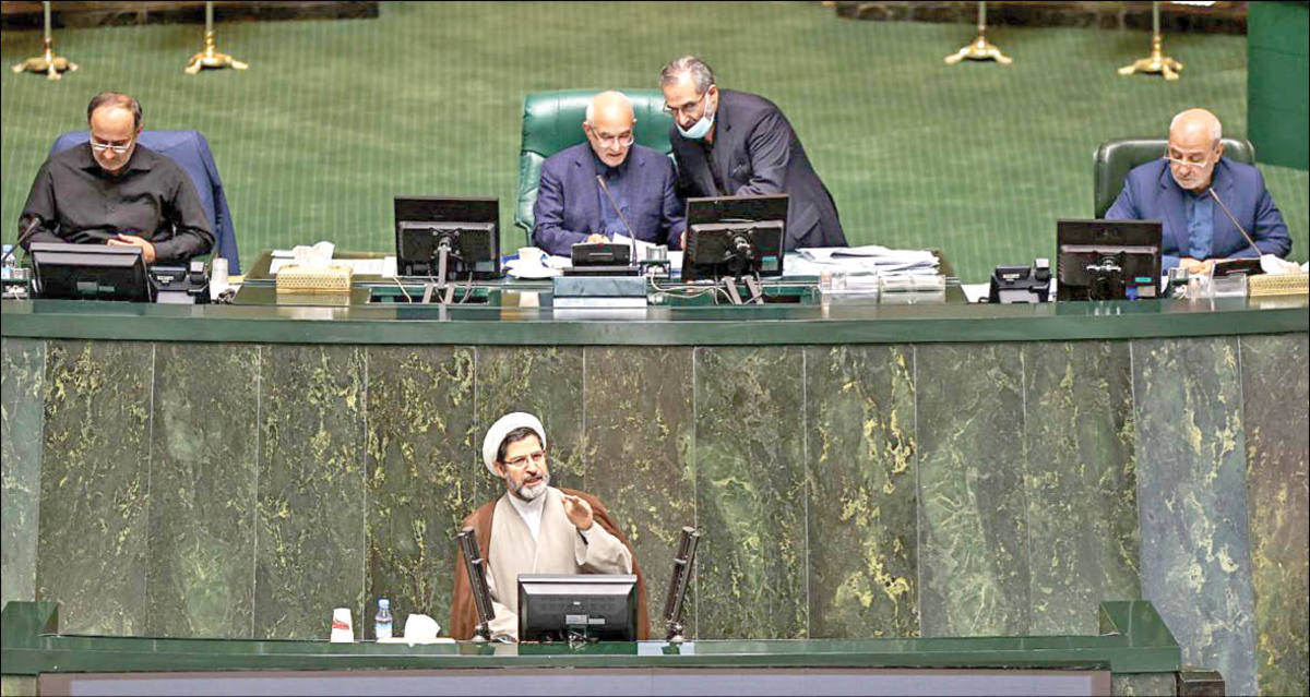 چشمان نظارتی بانک مرکزی بازتر می‌شود
