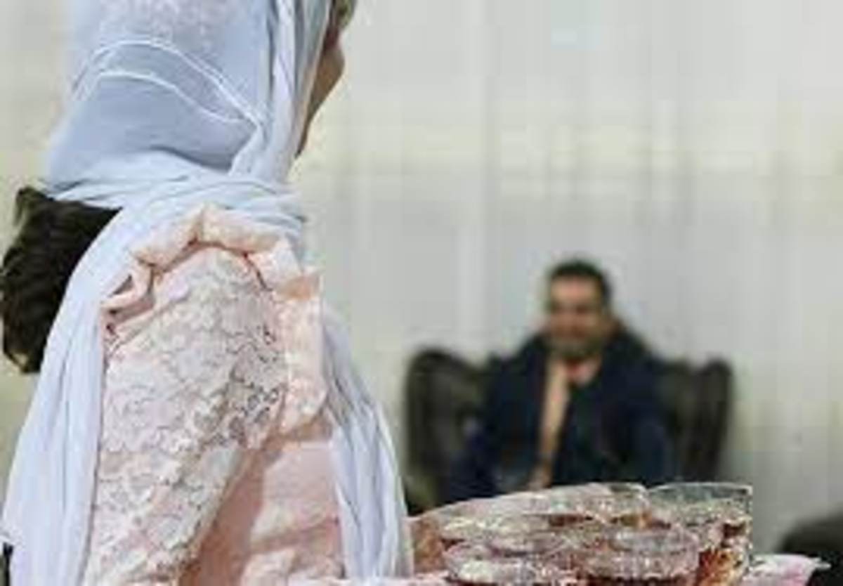 عروسم پشت سر پسرم بدجوری زیرآبش را می‌زند