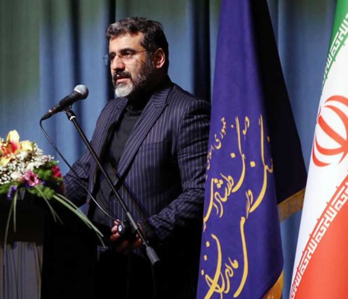 وزیر ارشاد: آغوش دولت به روی همه هنرمندان باز است