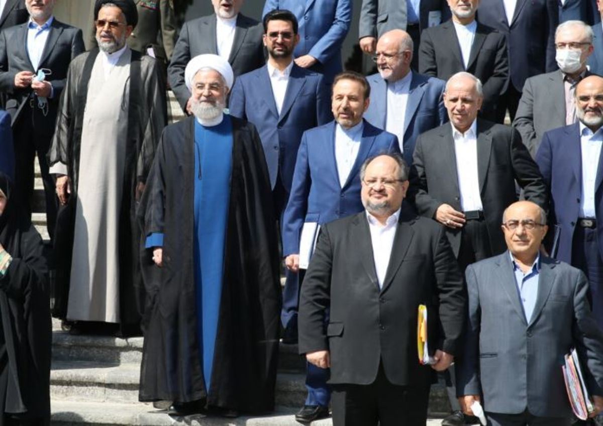 تسویه ۹۳ هزار میلیارد تومان از بدهی دولت روحانی