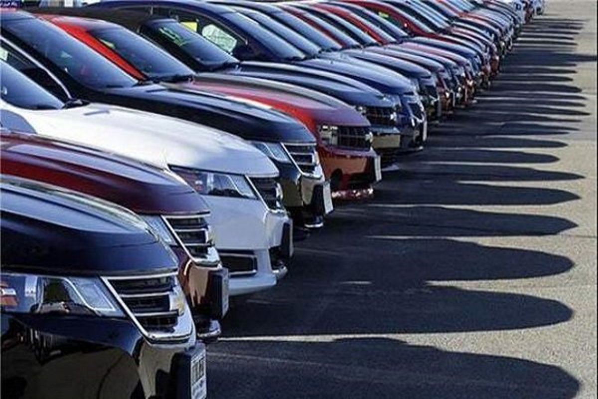 چند نفر برای خرید خودروی خارجی ثبت نام کردند؟