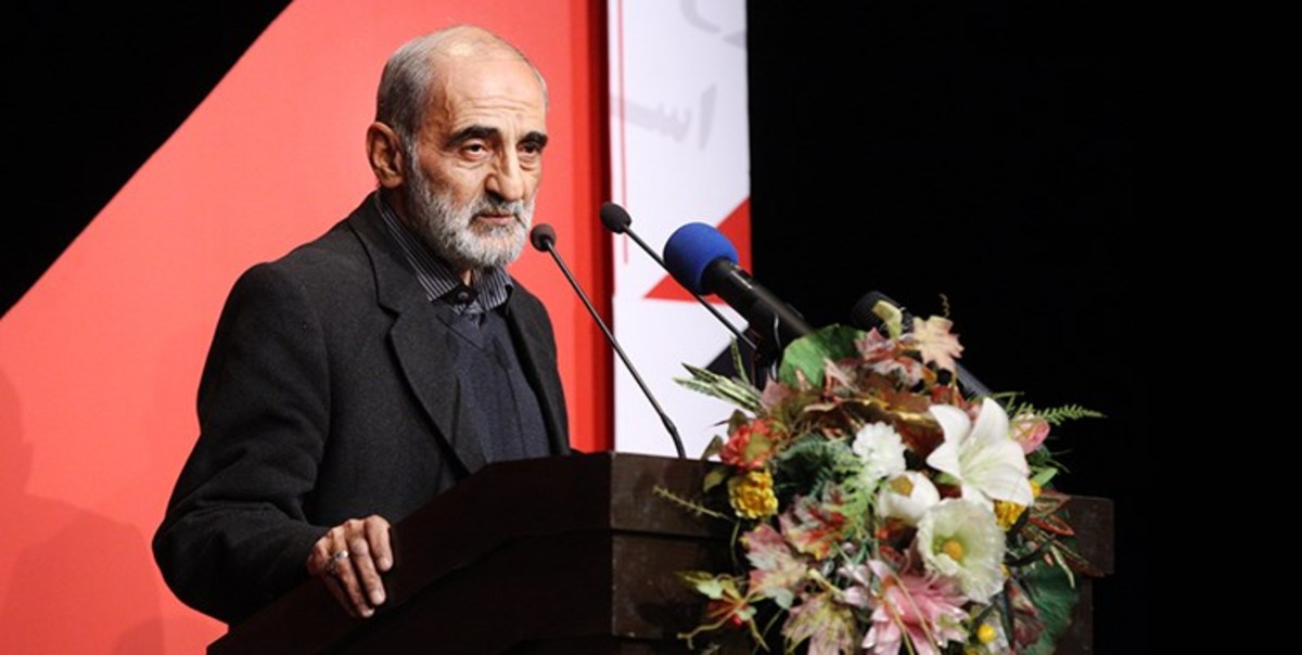 «ابو ارّه» درون کاخ شیشه ای نشسته است؛ شکستن آغل گاو‌های شیرده آمریکا به آسانی امکان‌پذیر است
