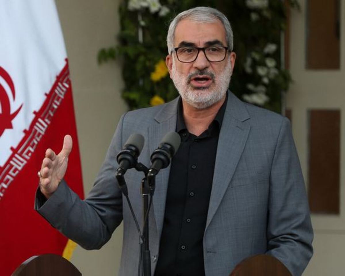 پویش «همه حاضر» برای تامین نوشت افزار دانش‌آموزان مناطق کم برخوردار است