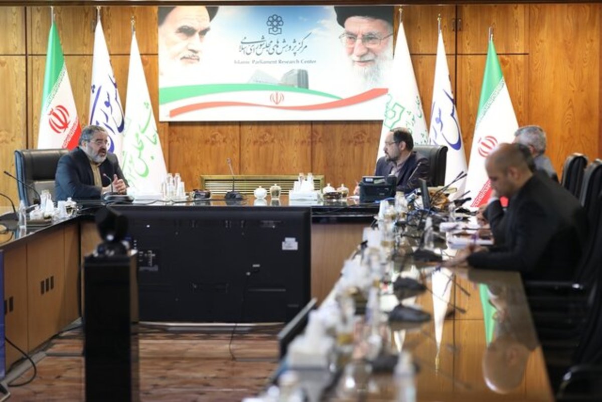 جلسه مشترک مرکز پژوهش‌های مجلس و سازمان پدافند غیرعامل برای گسترش همکاری‌های دوجانبه