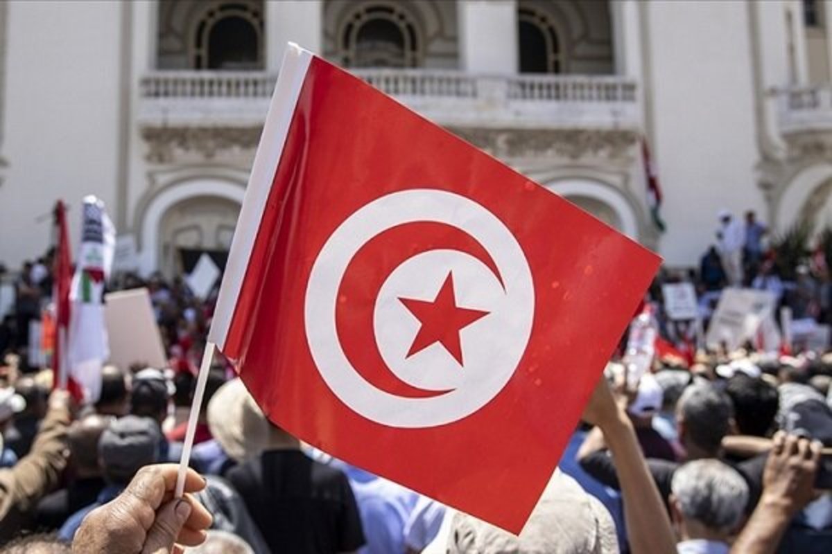 تظاهرات هزاران تونسی علیه «قیس سعید»