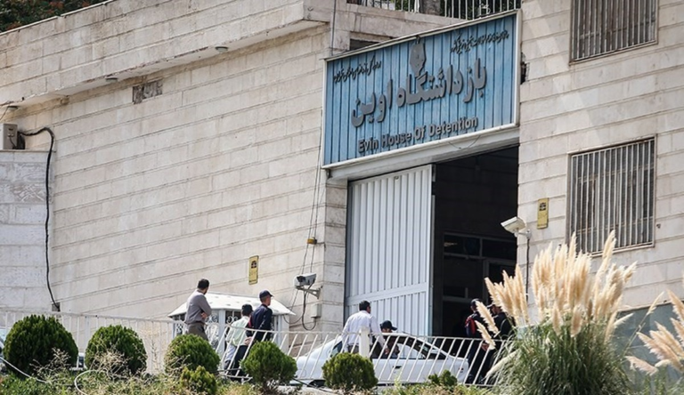 در 