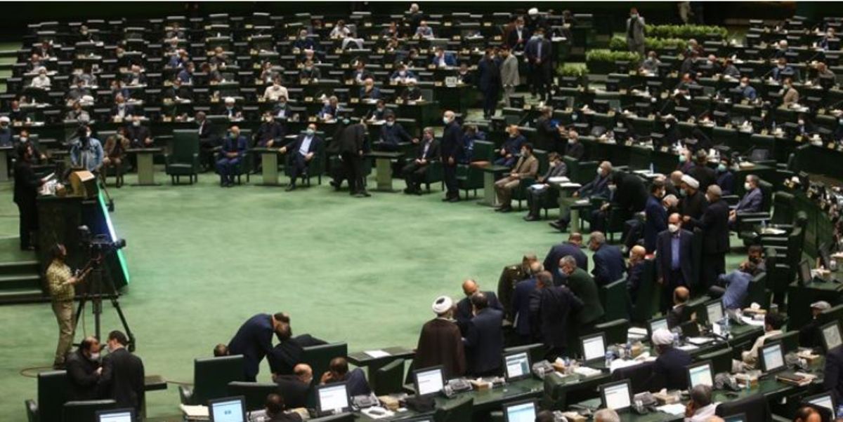 تکلیف کمیسیون آئین‌نامه برای دولت درباره ارائه منابع مالی احکام بودجه