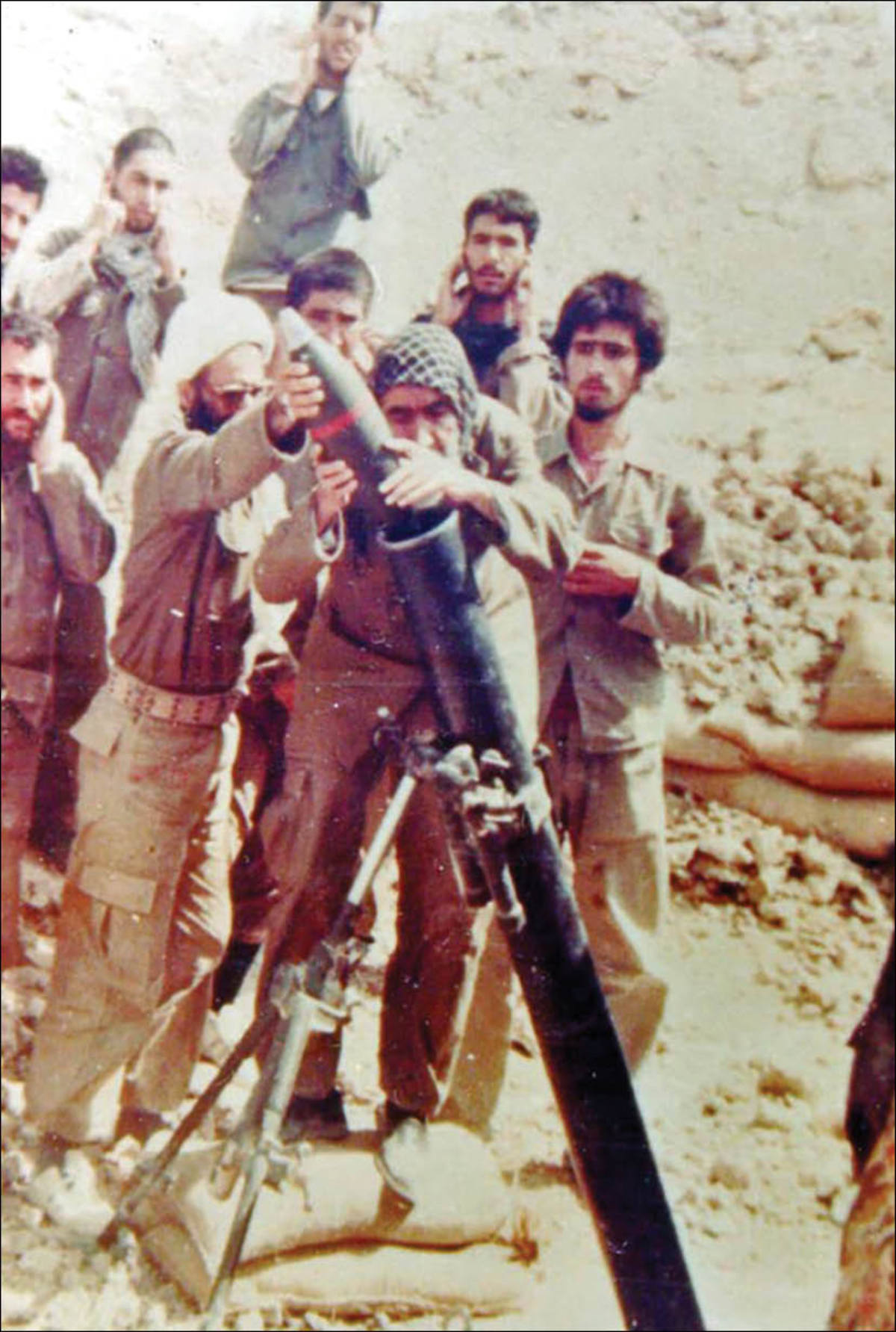 پیشوای جوانان «مجاهد فی سبیل‌ا...»