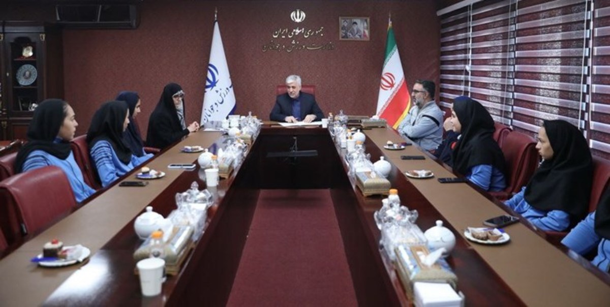 سجادی: بانوان ورزشکار باید به دنبال ارتقای رکورد‌ها باشند/ هدف و برنامه ما مستقل شدن ورزش بانوان است