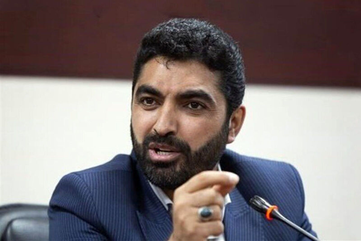 رییس جمهور سیاست تزویر آمریکا را به چالش کشید/ بالا بردن تصویر شهید سلیمانی شاهکار دیپلماسی ایران