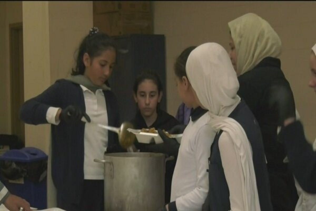 کمک مسجد و مرکز اسلامی شهر هالیفاکس به طوفان‌زدگان اخیر کانادا