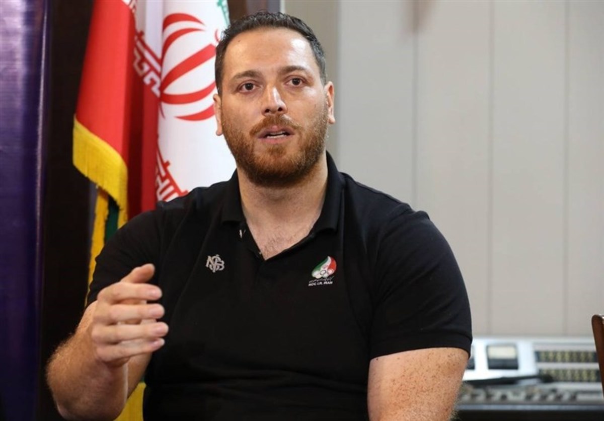 علی حسینی: وزنه‌برداری بزرگ‌تر از افراد است/ دیگر تنشی رخ نخواهد داد