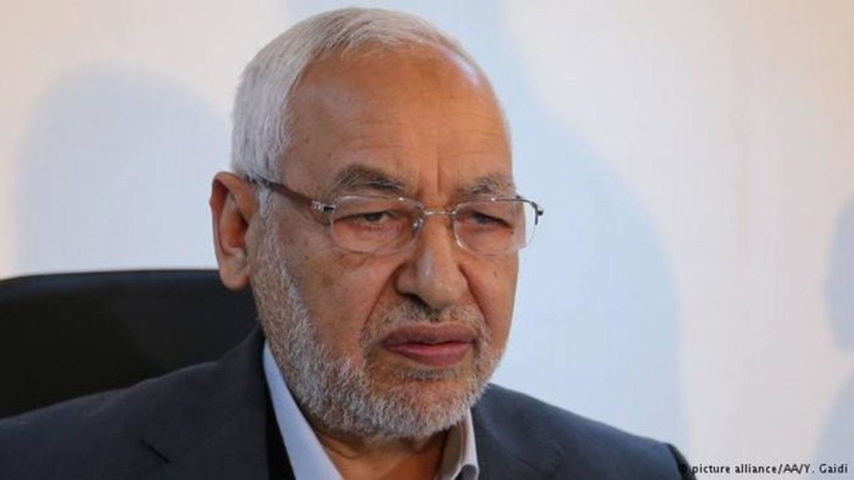 الغنوشی: برای جلوگیری از جنگ داخلی در تونس قدرت را قربانی کردیم