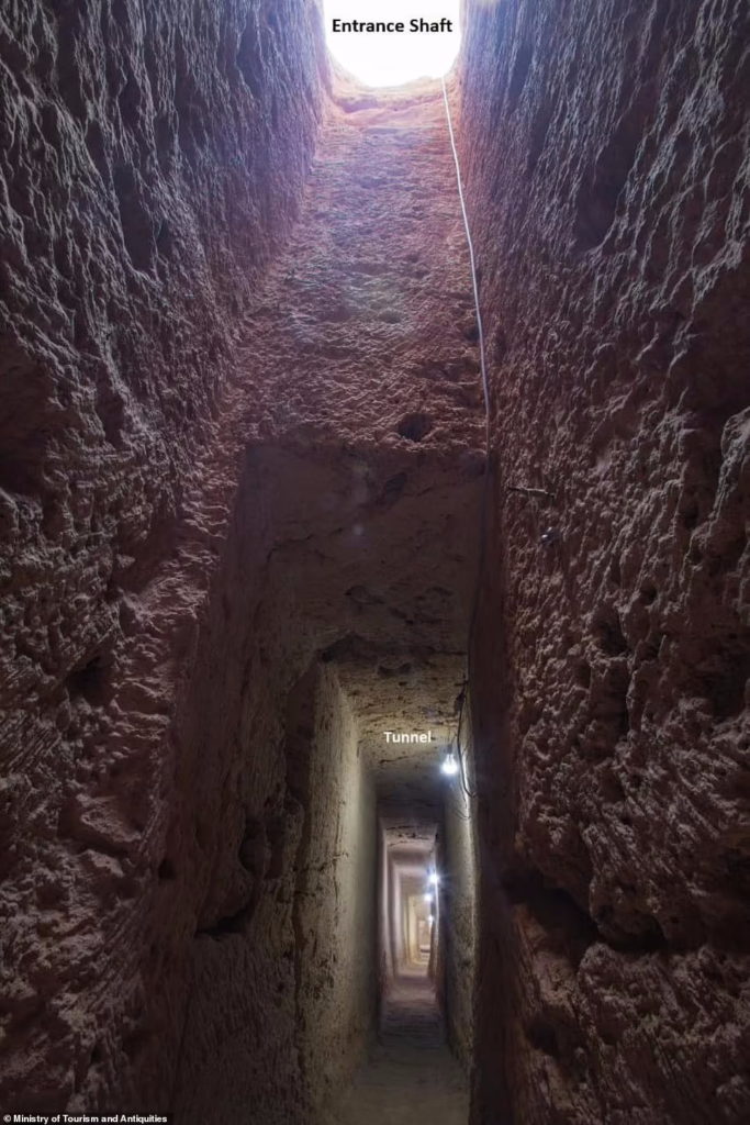 کشف یک معجزه هندسی از زمان مصر باستان که ممکن است به مقبره کلئوپاترا ختم شود
