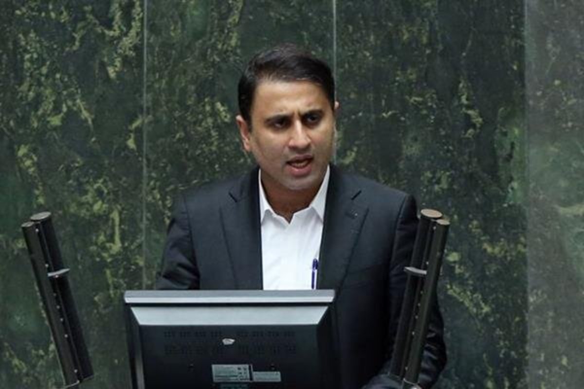 نماینده چابهار: هیئت رئیسه مجلس فیلم جلسه را بازبینی کند