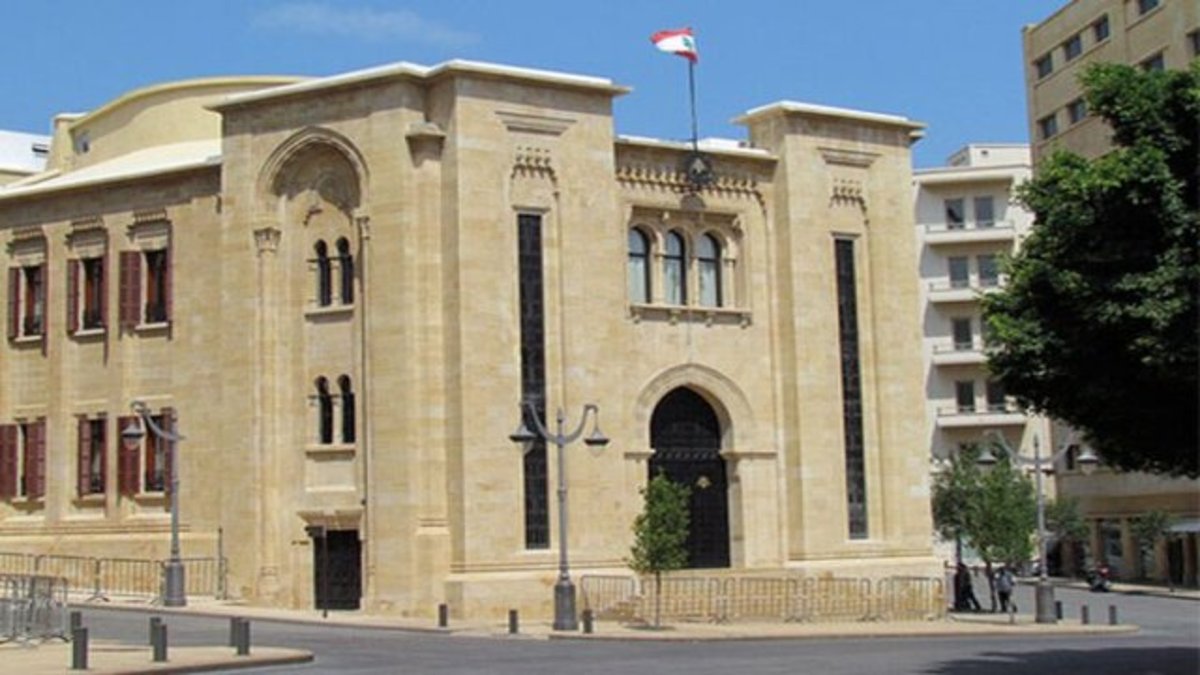 پارلمان لبنان برای پنجمین بار در انتخاب رئیس جمهور ناکام ماند