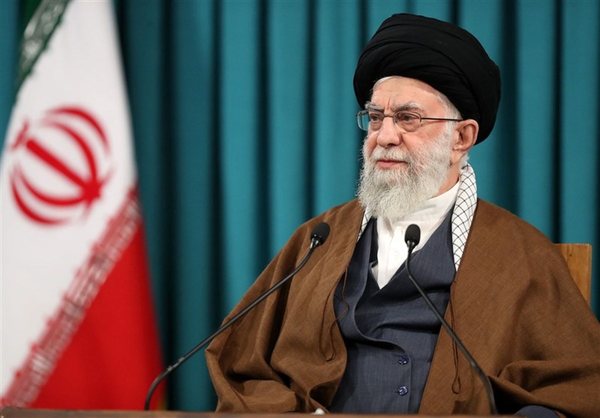 زیارت امام خامنه‌ای از حرم حضرت عبدالعظیم حسنی (ع)