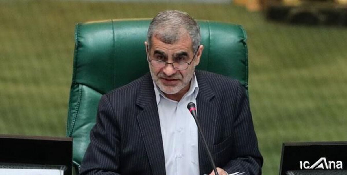 نیکزاد: نمایندگان خواستار برخورد با قاتلان و اغتشاشگران بودند نه معترضان