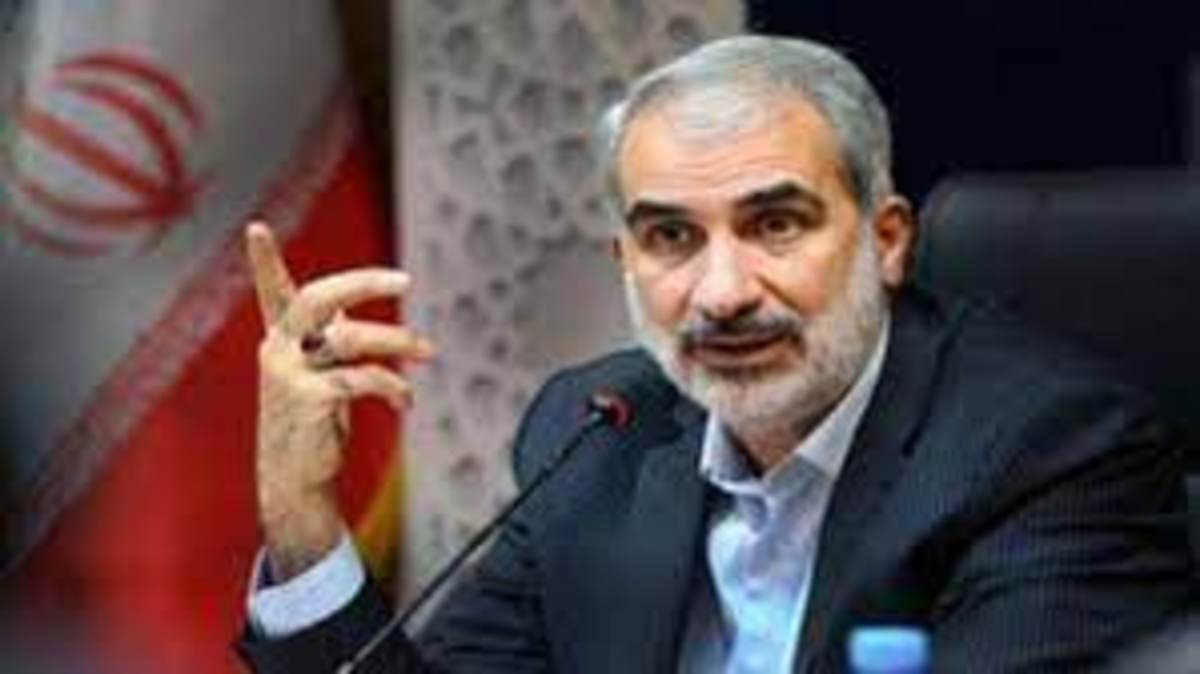 تحصیل دانش‌آموزان ایرانی در مدارس وابسته به سفارتخانه‌های خارجی غیرقانونی است