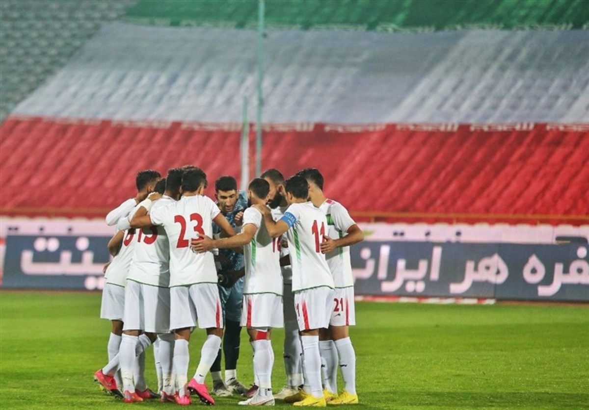 تیم ملی فوتبال به قطر رسید