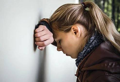 چه زمانی میتوانیم از نوروبین استفاده کنیم؟ / از در مان کم خونی تا افسردگی