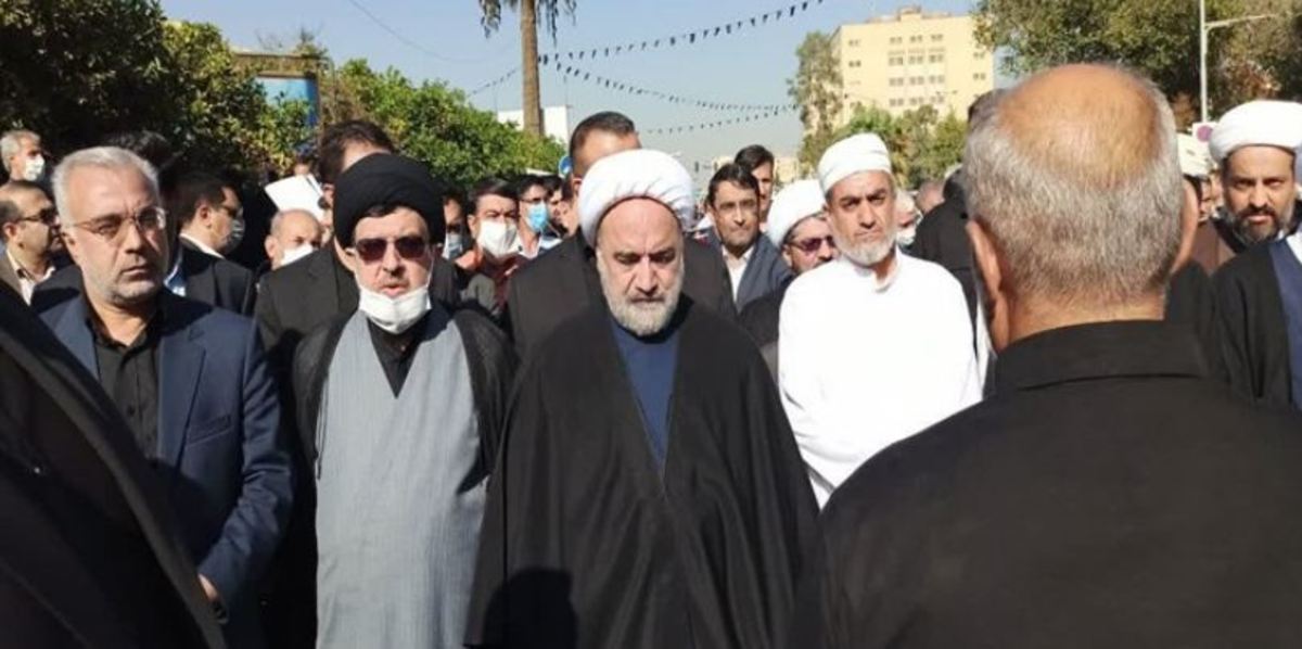 حضور معاون اول قوه قضائیه در مراسم تشییع پیکر شهدای حادثه تروریستی شاهچراغ
