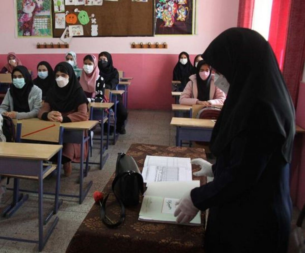 تمام معلمان طرح مهرآفرین، مشمول قانون رتبه‌بندی معلمان می‌شوند