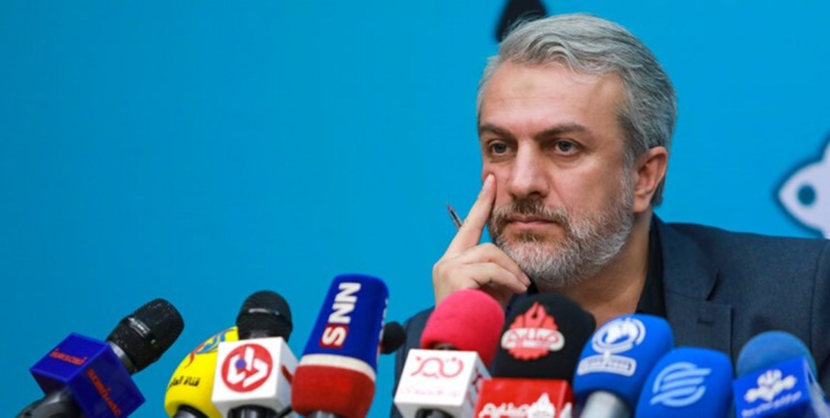 روایتی از جلسه فراکسیون انقلاب اسلامی مجلس با فاطمی‌امین/ وزیر صمت: ترخیص خودرو‌های نیمه‌کاره از پارکینگ‌ها به صفر رسیده است
