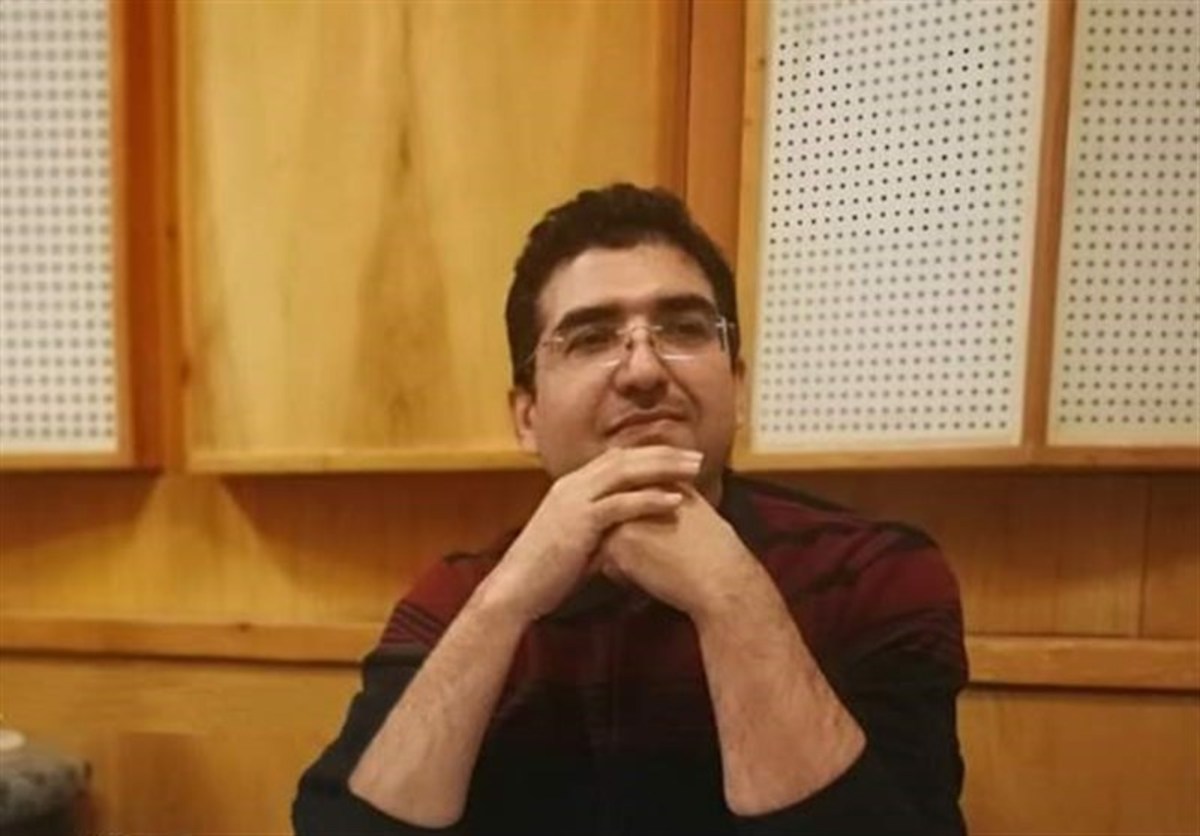 لزوم ورود حاکمیت به موضوع دانلود غیرقانونی کتاب در فضای مجازی