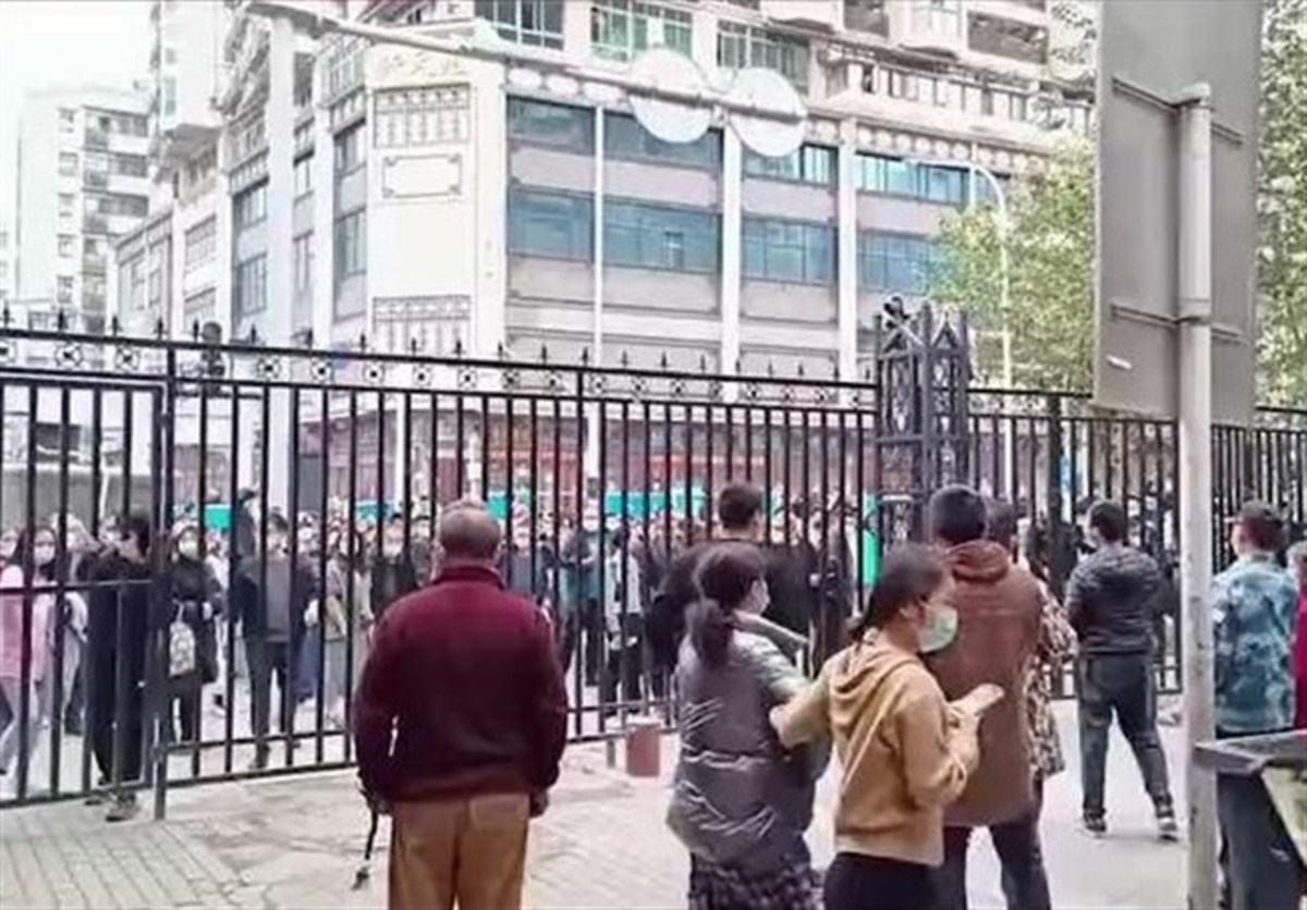 چین محدودیت‌های کرونایی را کاهش می‌دهد