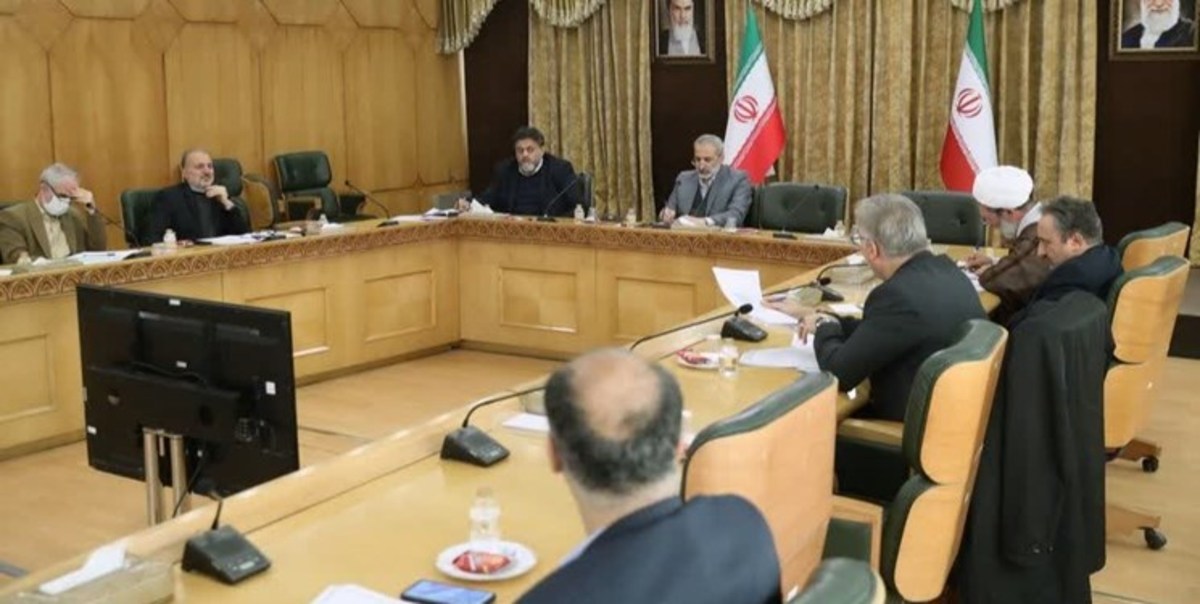 روند بررسی طرح فرهنگی و آموزشی مقابله با مفاسد اقتصادی آغاز شد