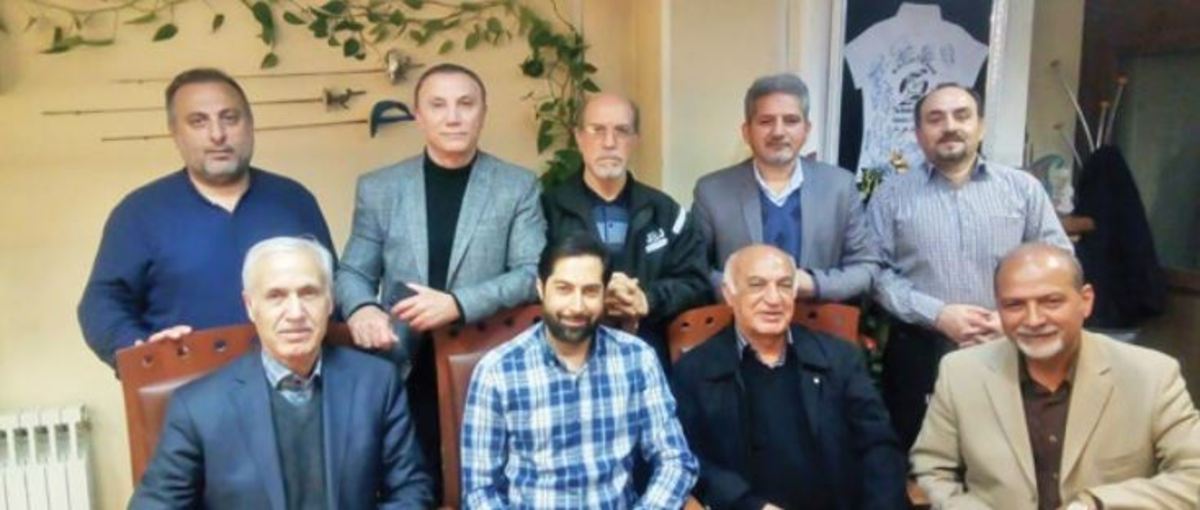 اختلاف و دودستگی در کانون مربیان ایران