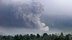 تخلیه هزاران نفر از ساکنان جاوه اندونزی در پی فوران آنشفشان سمرو