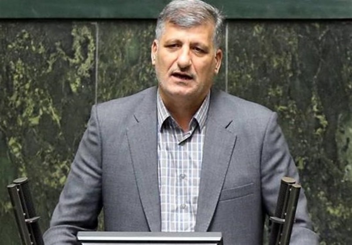 استفاده از نیرو‌های توانمند ویژگی بارز وزیر پیشنهادی راه و شهرسازی