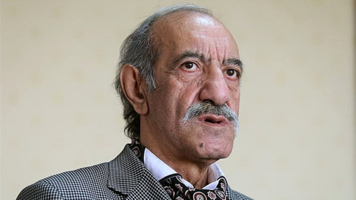 بی‌شک «صدای انقلاب» زیبنده «قره‌باغی» بود