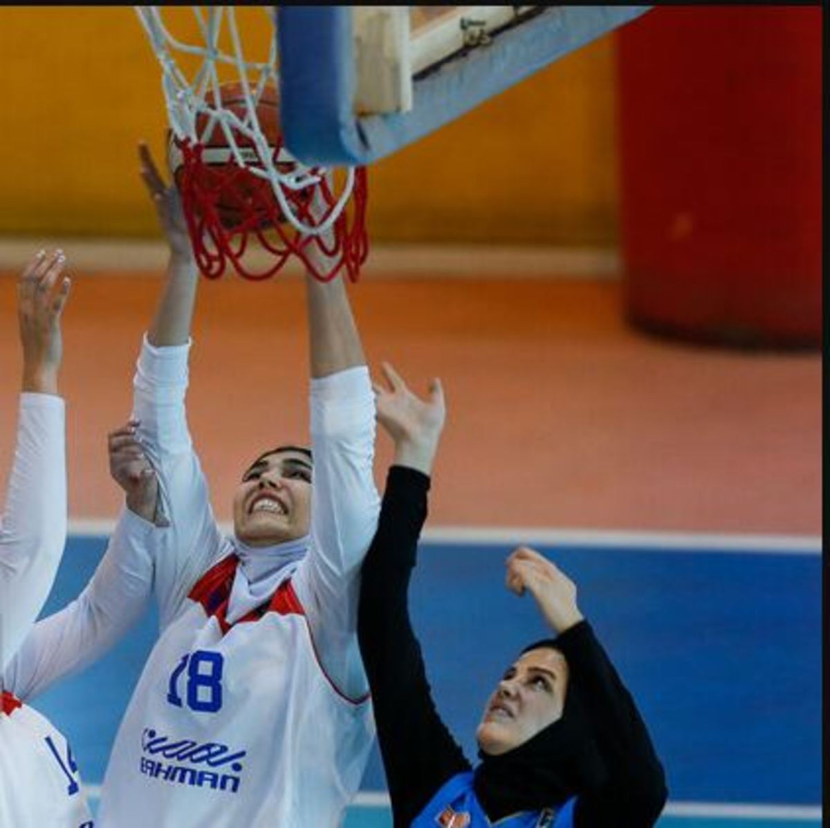 گروه بهمن قهرمان دور رفت بسکتبال زنان شد