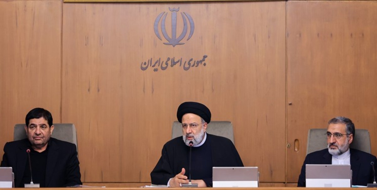 رئیسی: بهبود وضع معیشت مردم از اولویت‌های بودجه ۱۴۰۲ است