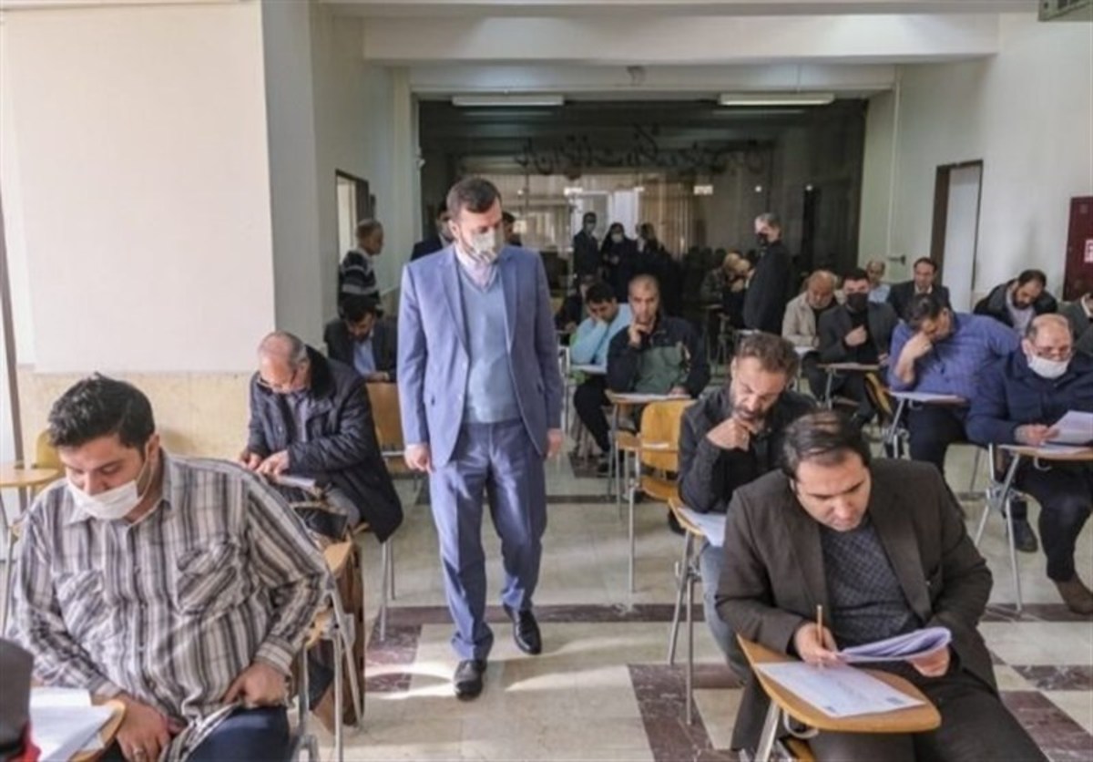 آزمون دفاتر خدمات الکترونیک قضائی با رقابت ۱۳۹۰۰ داوطلب برگزار شد