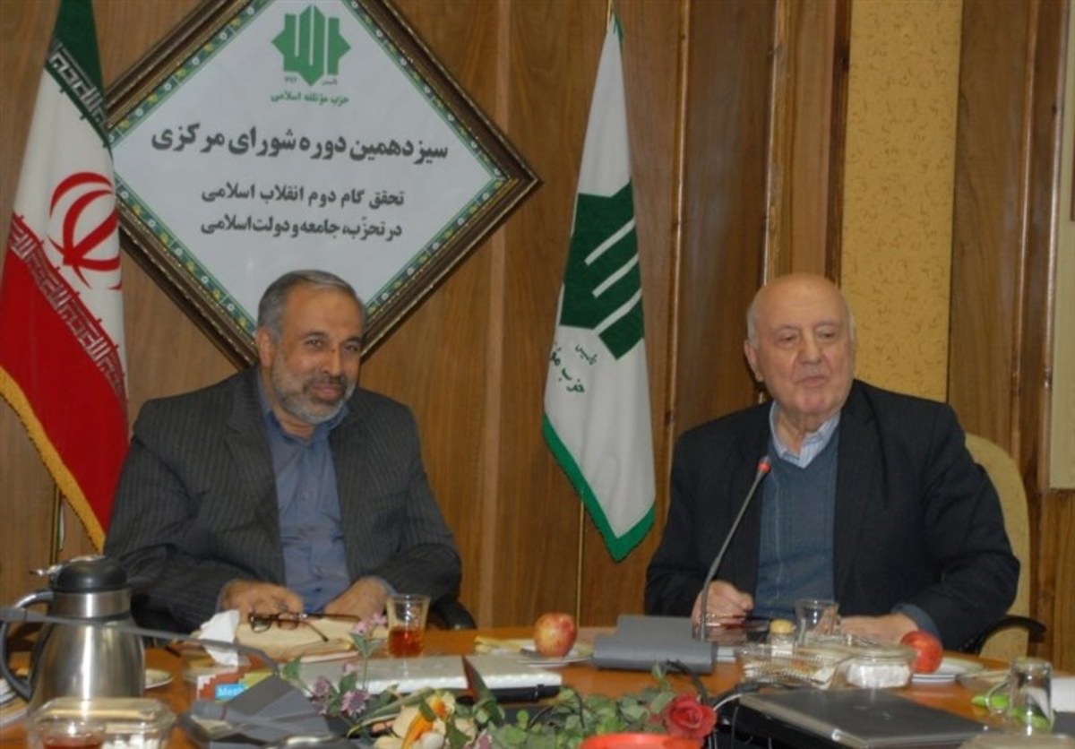 یزدی‌خواه: وزارت ورزش نتوانسته انتظارات را برآورده کند