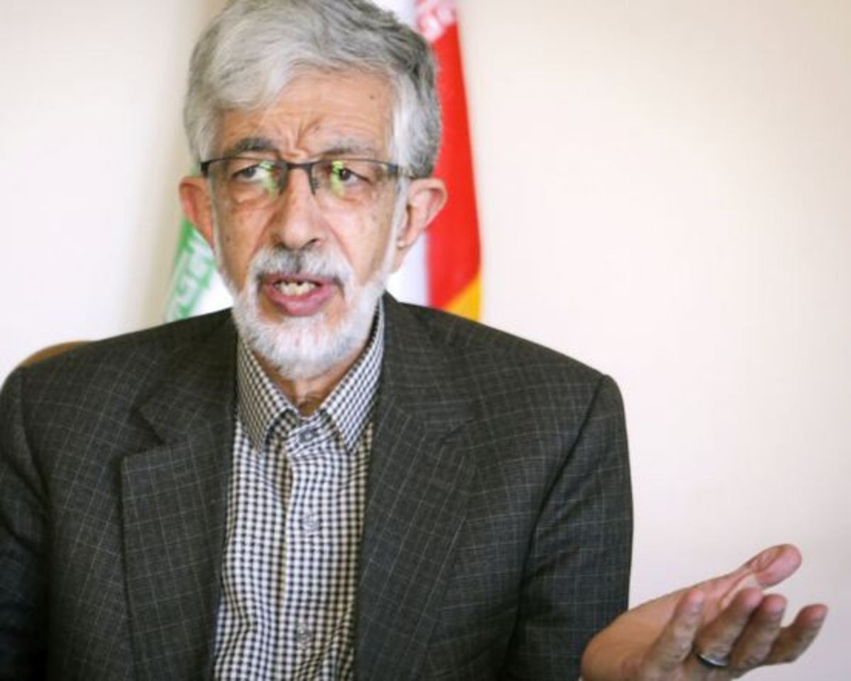 علوم انسانی در اذهان مدیران جامعه به عنوان امر ضروری جا نیفتاده است