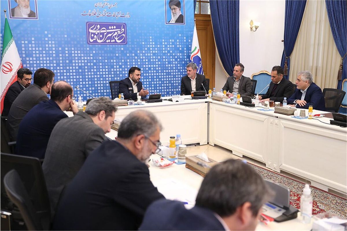 فیبرنوری زیرساخت توسعه در دهه‌های آینده است