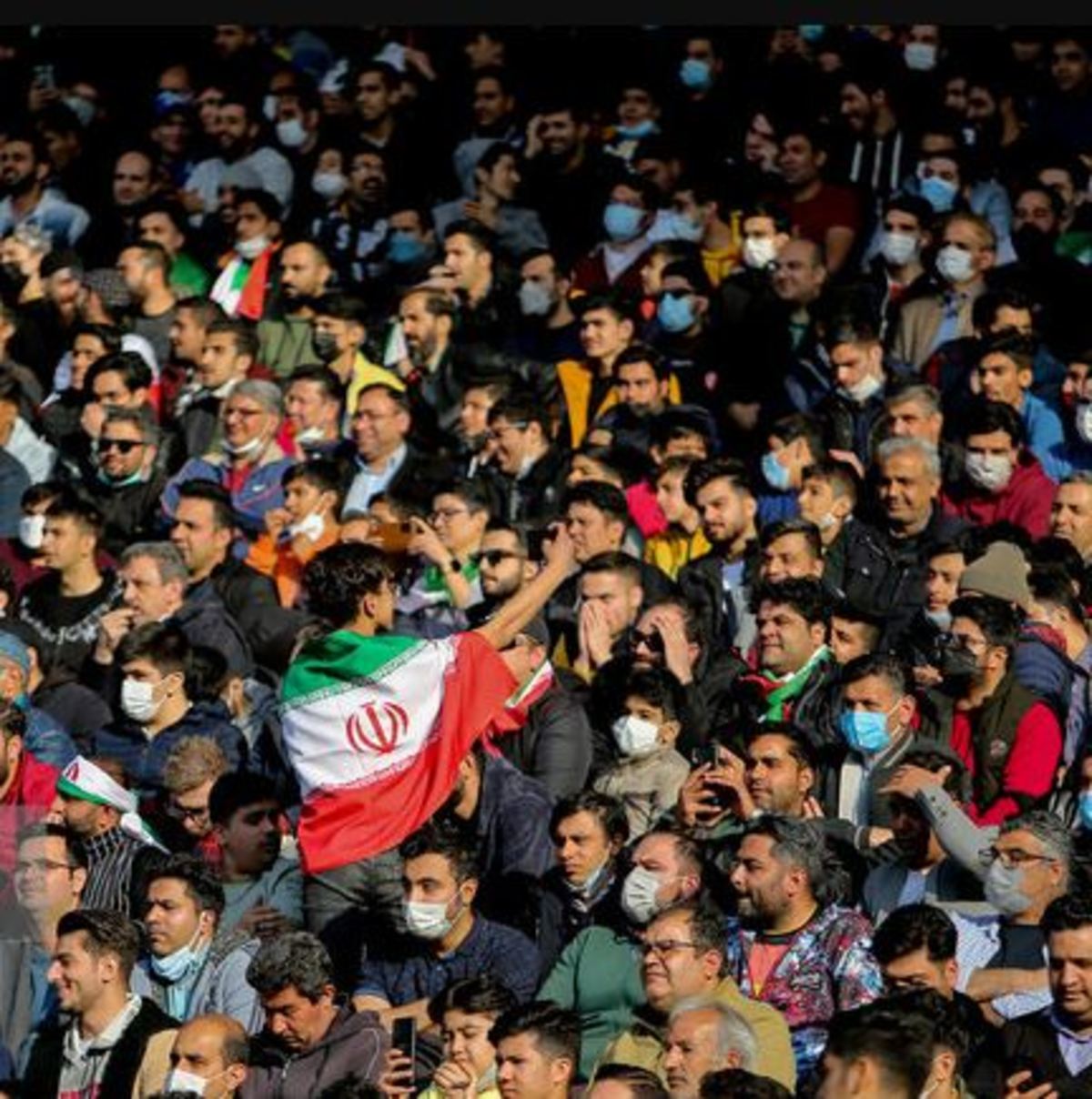 رسانه‌ها با بُرد یا باخت تیم‌ملی چگونه برخورد کنند؟