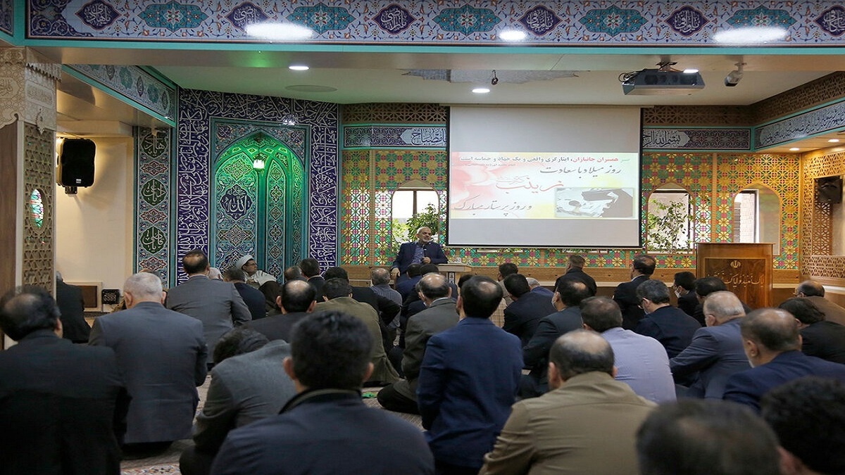 رسانه‌های بیگانه درپی ترویج گفتمان غیردینی هستند
