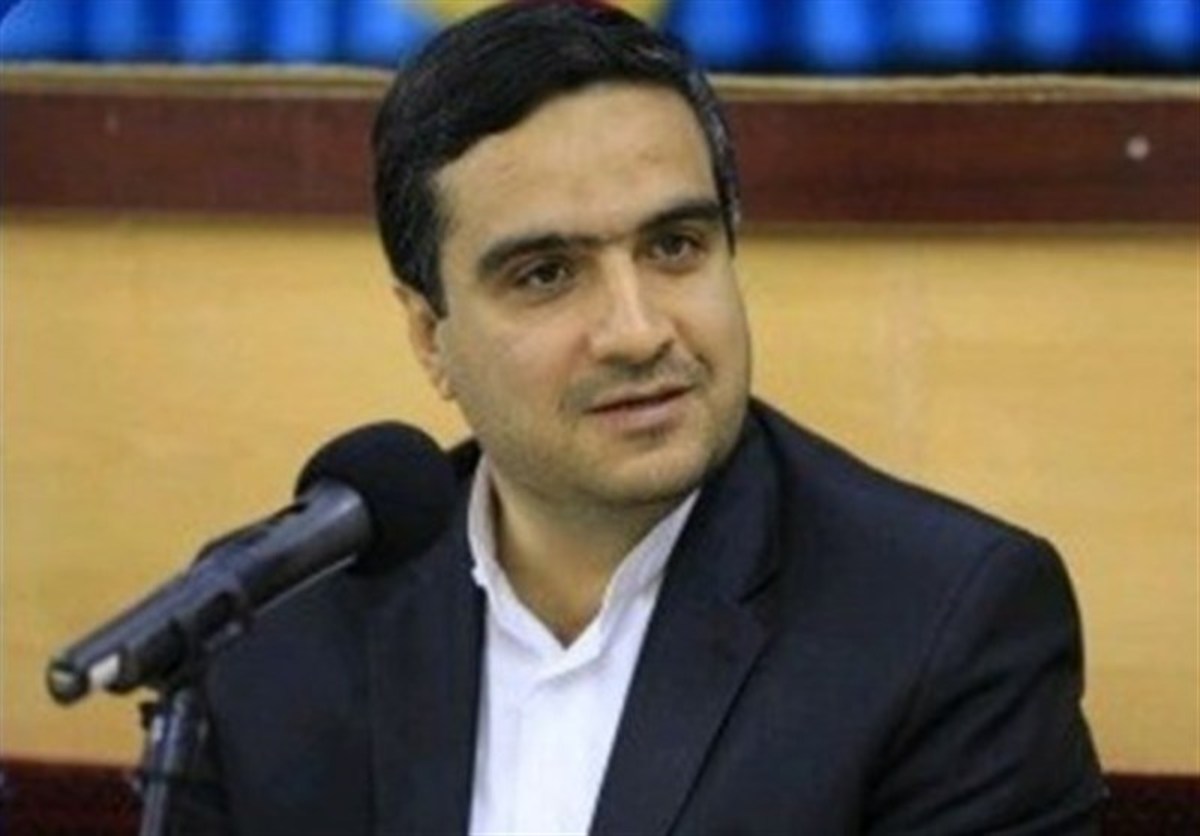 مجلس با گرانی بنزین در ۱۴۰۲ مخالفت است