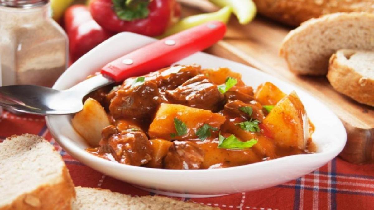 دستور پخت خورشت اصیل و جا افتاده کدو تنبل با خواص شگفت انگیز
