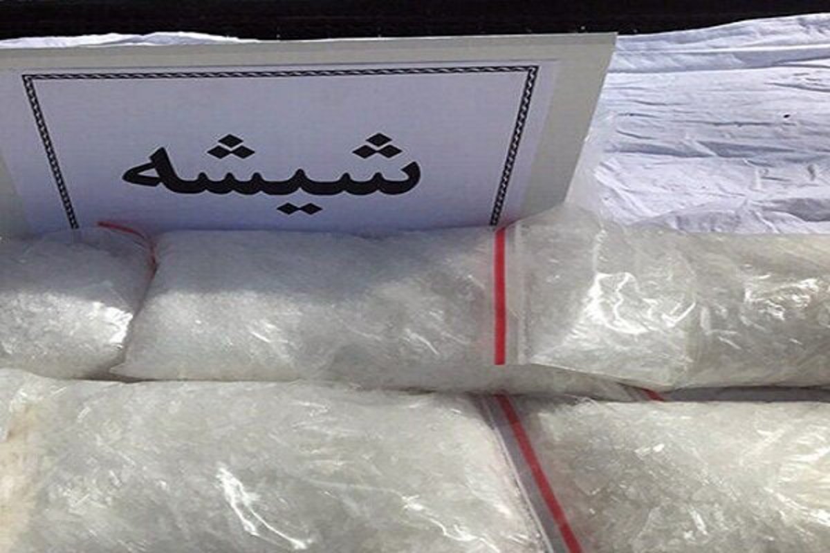 کسف سه و نیم گرم مواد مخدر صنعتی از خودروی در بندرگز